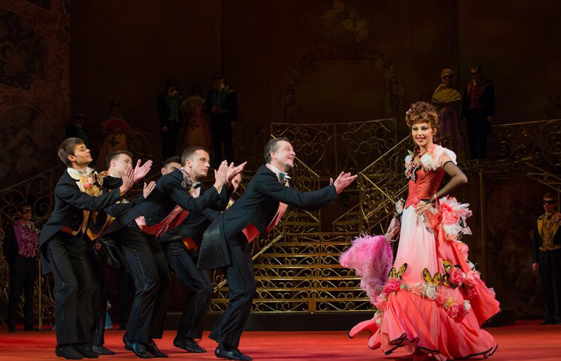 Летучая мышь