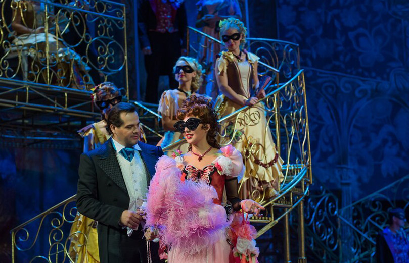 Летучая мышь